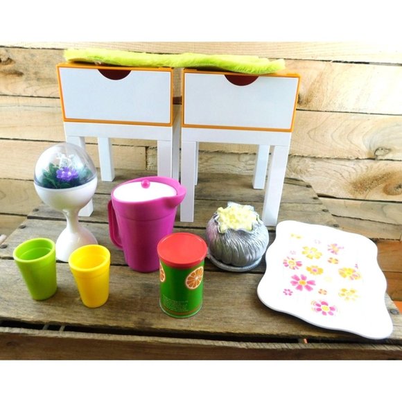 American Girl Toys Retired American Girl Julie Room Accessories Set